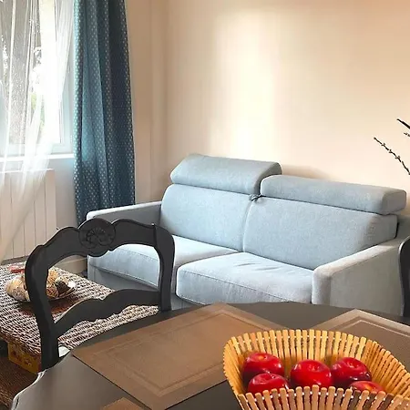 Depaysement Pres De Verneuil