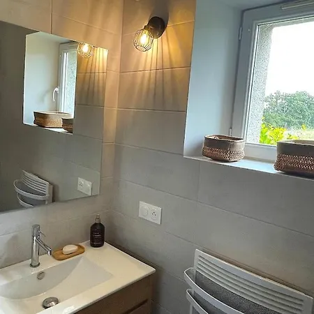 Depaysement Pres De Verneuil Appartamento Balines