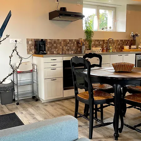 Depaysement Pres De Verneuil * Balines